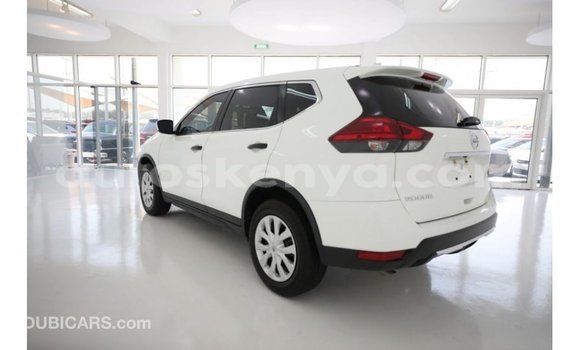 Nunua Imported Nissan Rogue Nyeupe Gari ndani ya Import - Dubai nchini Kati Kenya Nunua Imported Nissan Rogue Nyeupe Gari ndani ya Import - Dubai nchini Kati Kenya