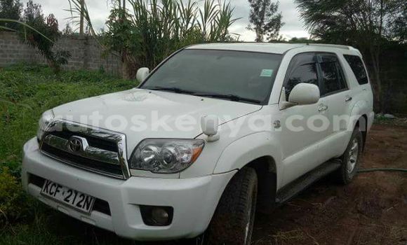 Buy Used Toyota Surf White Car in Nairobi in Nairobi Buy Used Toyota Surf White Car in Nairobi in Nairobi
