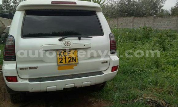 Oofamaa Toyota Surf White Makiinaa iti Nairobi keessatti Nairobi keessatti Oofamaa Toyota Surf White Makiinaa iti Nairobi keessatti Nairobi keessatti
