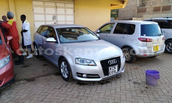 Oofamaa Audi A3 Silver Makiinaa iti Nairobi keessatti Nairobi keessatti Oofamaa Audi A3 Silver Makiinaa iti Nairobi keessatti Nairobi keessatti