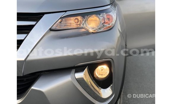 Nunua Imported Toyota Fortuner Nyingine Gari ndani ya Import - Dubai nchini Kati Kenya Nunua Imported Toyota Fortuner Nyingine Gari ndani ya Import - Dubai nchini Kati Kenya