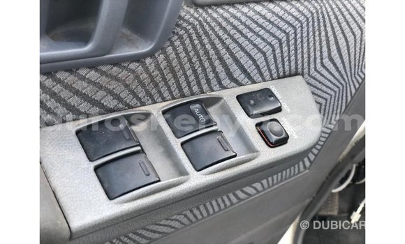 Buy Import Toyota Land Cruiser White Car in Import - Dubai in Central Kenya Buy Import Toyota Land Cruiser White Car in Import - Dubai in Central Kenya