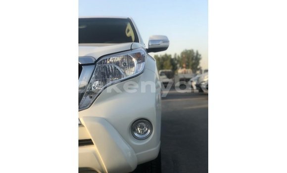 Imported Toyota Prado White Makiinaa iti Import - Dubai keessatti Central Kenya keessatti Imported Toyota Prado White Makiinaa iti Import - Dubai keessatti Central Kenya keessatti