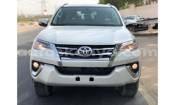 Buy Import Toyota Fortuner White Car in Import - Dubai in Central Kenya Buy Import Toyota Fortuner White Car in Import - Dubai in Central Kenya
