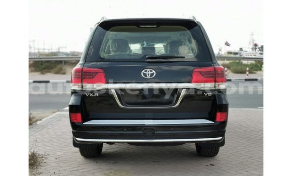 Buy Import Toyota Land Cruiser Black Car in Import - Dubai in Central Kenya Buy Import Toyota Land Cruiser Black Car in Import - Dubai in Central Kenya