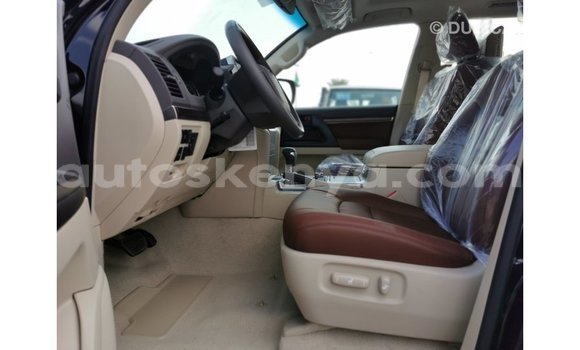Buy Import Toyota Land Cruiser Black Car in Import - Dubai in Central Kenya Buy Import Toyota Land Cruiser Black Car in Import - Dubai in Central Kenya
