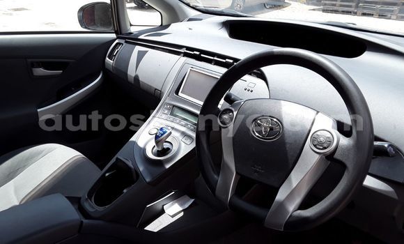 Oofamaa Toyota Prius Silver Makiinaa iti Nairobi keessatti Nairobi keessatti Oofamaa Toyota Prius Silver Makiinaa iti Nairobi keessatti Nairobi keessatti