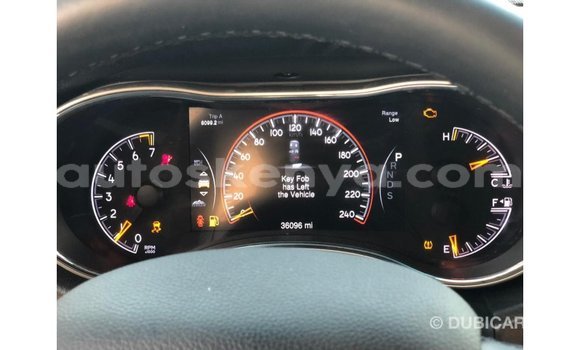 Nunua Imported Jeep Grand Cherokee Nyeusi Gari ndani ya Import - Dubai nchini Kati Kenya Nunua Imported Jeep Grand Cherokee Nyeusi Gari ndani ya Import - Dubai nchini Kati Kenya