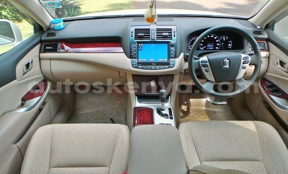 Buy Used Toyota Avensis White Car in Nairobi in Nairobi Buy Used Toyota Avensis White Car in Nairobi in Nairobi