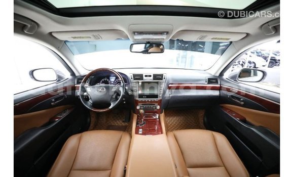 Imported Lexus LS Other Makiinaa iti Import - Dubai keessatti Central Kenya keessatti Imported Lexus LS Other Makiinaa iti Import - Dubai keessatti Central Kenya keessatti