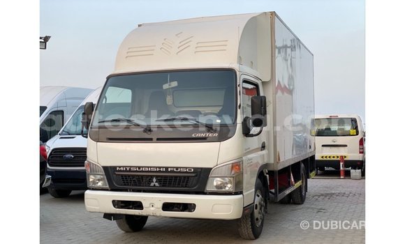 Buy Import Mitsubishi Carisma White Car in Import - Dubai in Central Kenya Buy Import Mitsubishi Carisma White Car in Import - Dubai in Central Kenya