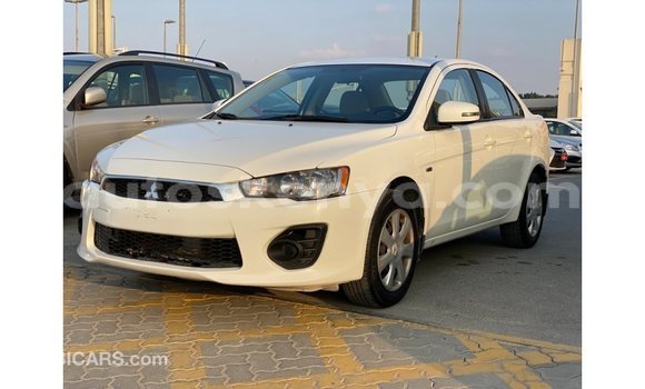 Imported Mitsubishi Lancer White Makiinaa iti Import - Dubai keessatti Central Kenya keessatti Imported Mitsubishi Lancer White Makiinaa iti Import - Dubai keessatti Central Kenya keessatti