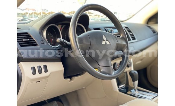 Imported Mitsubishi Lancer White Makiinaa iti Import - Dubai keessatti Central Kenya keessatti Imported Mitsubishi Lancer White Makiinaa iti Import - Dubai keessatti Central Kenya keessatti