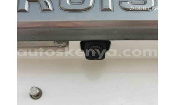 Buy Import Toyota Prado White Car in Import - Dubai in Central Kenya Buy Import Toyota Prado White Car in Import - Dubai in Central Kenya