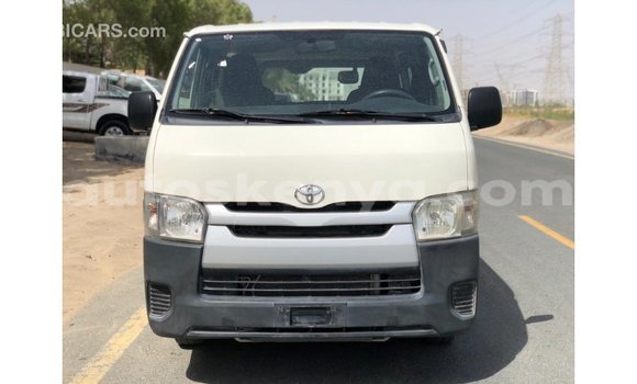 Nunua Imported Toyota Hiace Nyeupe Gari ndani ya Import - Dubai nchini Kati Kenya Nunua Imported Toyota Hiace Nyeupe Gari ndani ya Import - Dubai nchini Kati Kenya