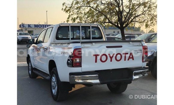Buy Import Toyota Hilux White Car in Import - Dubai in Central Kenya Buy Import Toyota Hilux White Car in Import - Dubai in Central Kenya