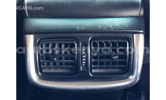 Buy Import Toyota Hilux White Car in Import - Dubai in Central Kenya Buy Import Toyota Hilux White Car in Import - Dubai in Central Kenya