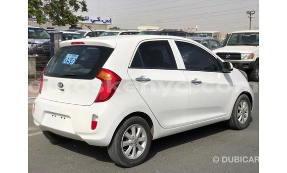 Nunua Imported Kia Picanto Nyeupe Gari ndani ya Import - Dubai nchini Kati Kenya Nunua Imported Kia Picanto Nyeupe Gari ndani ya Import - Dubai nchini Kati Kenya