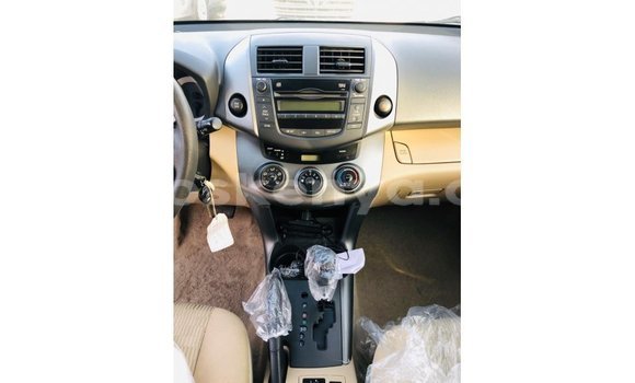 Buy Import Toyota Ade Red Truck in Import - Dubai in Central Kenya Buy Import Toyota Ade Red Truck in Import - Dubai in Central Kenya