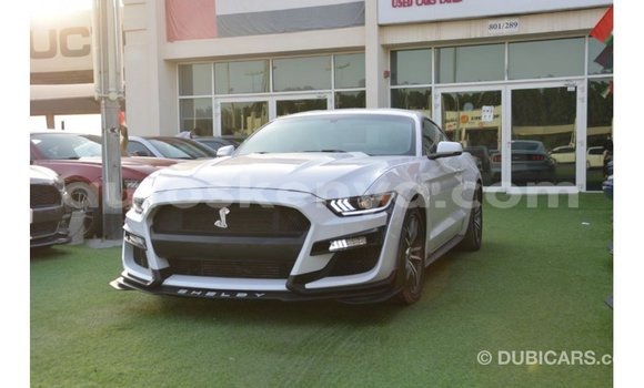 Nunua Imported Ford Mustang Nyeupe Gari ndani ya Import - Dubai nchini Kati Kenya Nunua Imported Ford Mustang Nyeupe Gari ndani ya Import - Dubai nchini Kati Kenya
