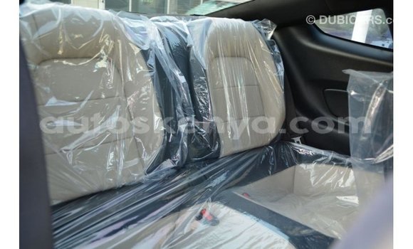 Nunua Imported Ford Mustang Nyeupe Gari ndani ya Import - Dubai nchini Kati Kenya Nunua Imported Ford Mustang Nyeupe Gari ndani ya Import - Dubai nchini Kati Kenya