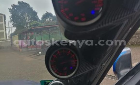 Oofamaa Subaru Forester Blue Makiinaa iti Nairobi keessatti Nairobi keessatti