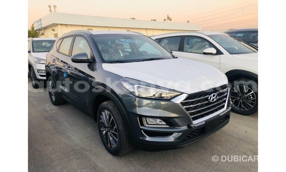 Nunua Imported Hyundai Tucson Nyingine Gari ndani ya Import - Dubai nchini Kati Kenya Nunua Imported Hyundai Tucson Nyingine Gari ndani ya Import - Dubai nchini Kati Kenya