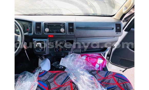 Buy Import Toyota Hiace White Car in Import - Dubai in Central Kenya Buy Import Toyota Hiace White Car in Import - Dubai in Central Kenya