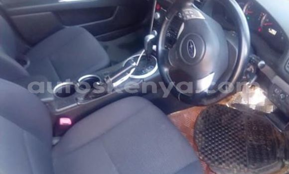 Oofamaa Subaru Legacy Black Makiinaa iti Nairobi keessatti Nairobi keessatti