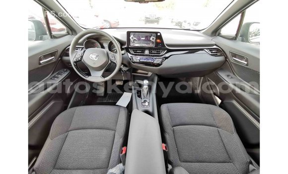 Nunua Imported Toyota C-HR Nyeusi Gari ndani ya Import - Dubai nchini Kati Kenya Nunua Imported Toyota C-HR Nyeusi Gari ndani ya Import - Dubai nchini Kati Kenya