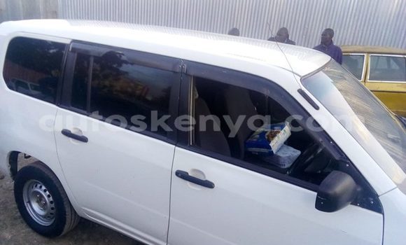 Oofamaa Toyota Probox White Makiinaa iti Nairobi keessatti Nairobi keessatti Oofamaa Toyota Probox White Makiinaa iti Nairobi keessatti Nairobi keessatti