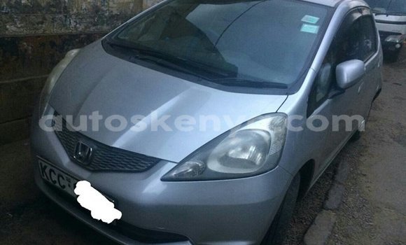 Oofamaa Honda Fit Silver Makiinaa iti Nairobi keessatti Nairobi keessatti Oofamaa Honda Fit Silver Makiinaa iti Nairobi keessatti Nairobi keessatti